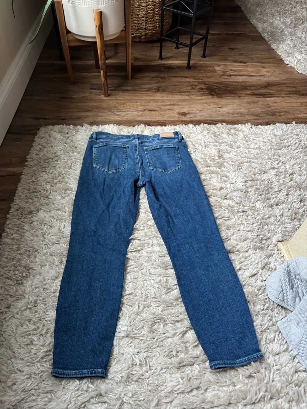 Paige Verdugo Crop Skinny Mid Rise Jeans - Picture 7 of 8